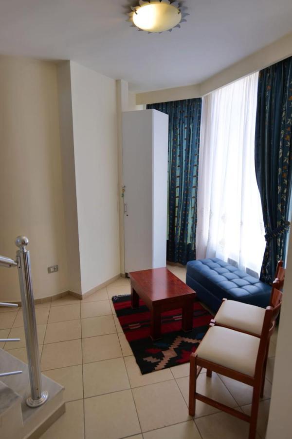 Hotel Veli Sarande Ngoại thất bức ảnh