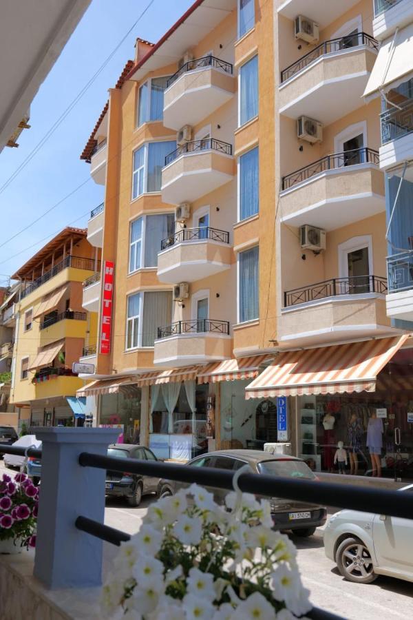 Hotel Veli Sarande Ngoại thất bức ảnh